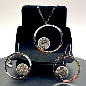 Frederic Duclos Sliver Extraordinaire Necklace and Earring Set